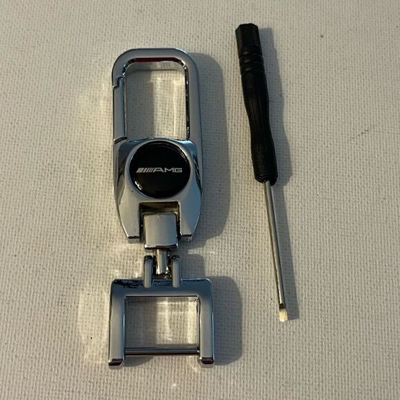 AMG Logo Key Fob Keychain in Metal NWT - Picture 1 of 5